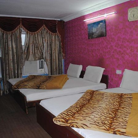 Hotel Jandyal Jammu Exterior photo