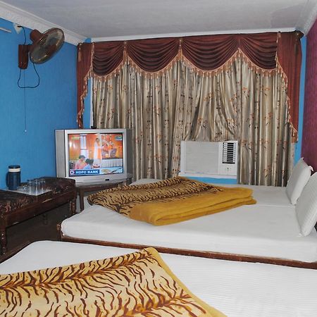 Hotel Jandyal Jammu Exterior photo