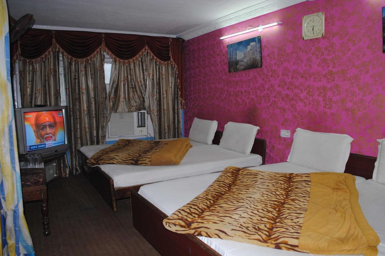 Hotel Jandyal Jammu Exterior photo